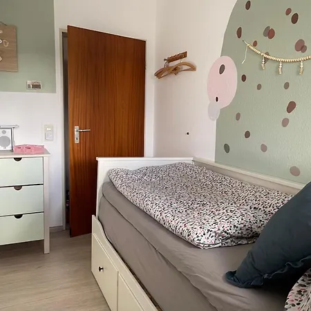 Lägenhet Dorfblick Mit 2 Sz, Wlan, Balkon & Ski- Oder Ebike Keller Winterberg