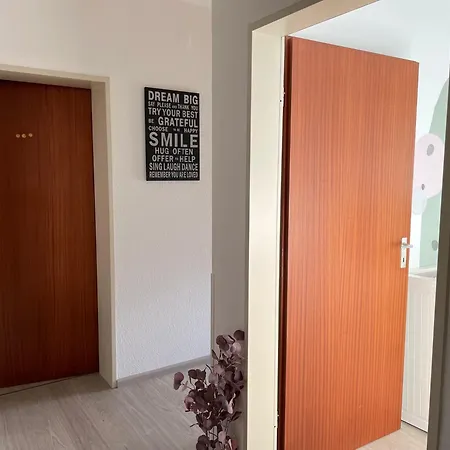 Apartment Dorfblick Mit 2 Sz, Wlan, Balkon & Ski- Oder Ebike Keller *