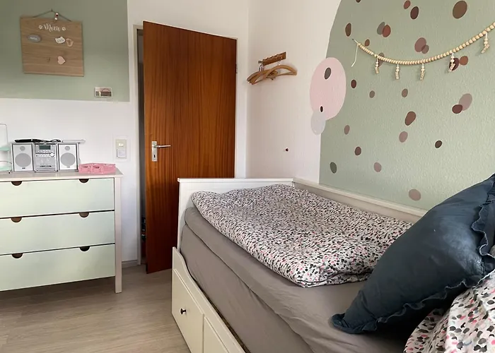 Apartment Dorfblick Mit 2 Sz, Wlan, Balkon & Ski- Oder Ebike Keller Winterberg