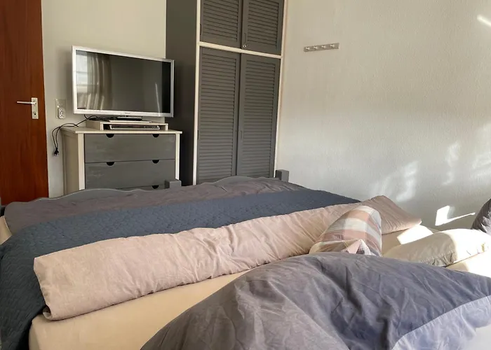 Apartment Dorfblick Mit 2 Sz, Wlan, Balkon & Ski- Oder Ebike Keller *